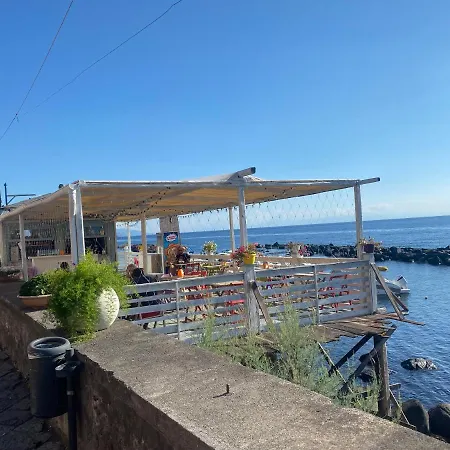 Appartamento Affacciati Sul Mare Del Borgo Riposto